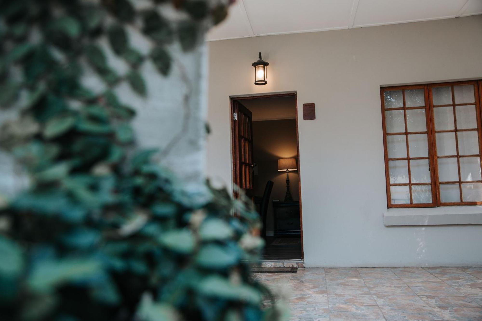 The Symphony Guest House クイーンズタウン エクステリア 写真